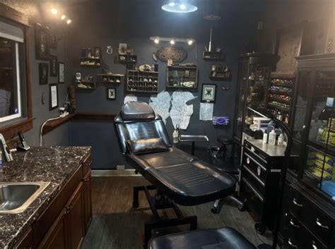 REMINGTON TATTOO PARLOR